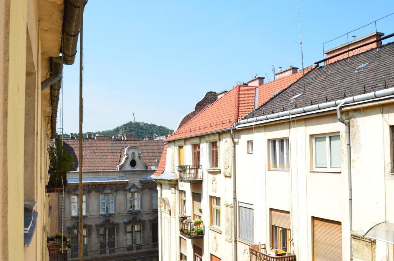 Appartamento Lonyay Gellert View 2br Budapest